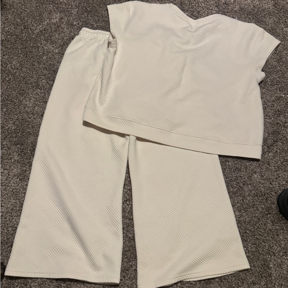 See and Be Seen Cream Textured Top and Pants Set